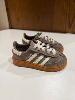 Toddler Adidas Spezial Suede Sneakers in Taupe and White